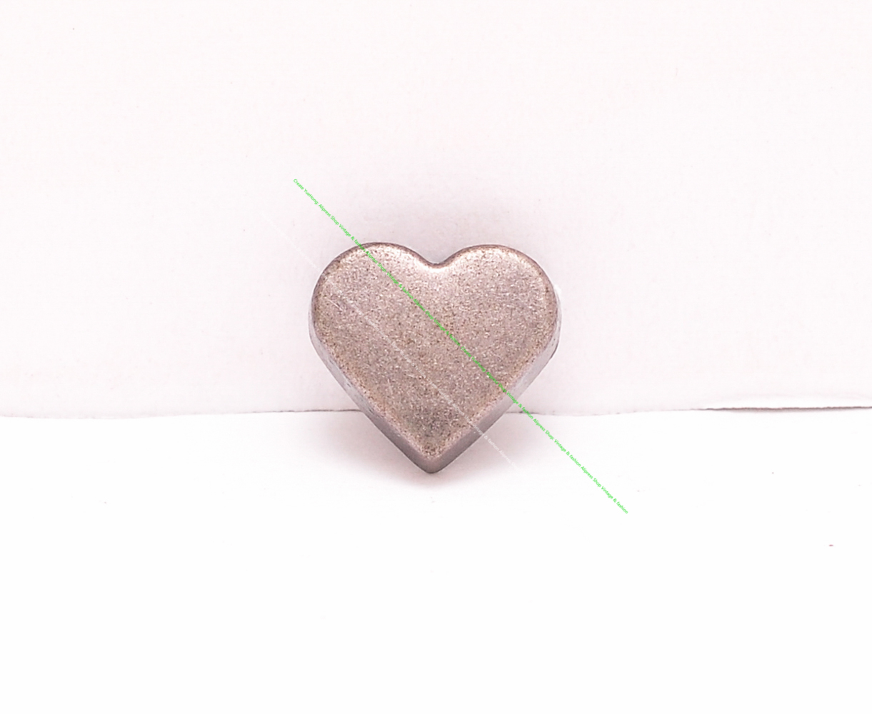 50Pcs 레트로 실버 러브 하트 모양 가죽 공예 리벳 - Leatherwork Jewelry 리뷰 및 가격
